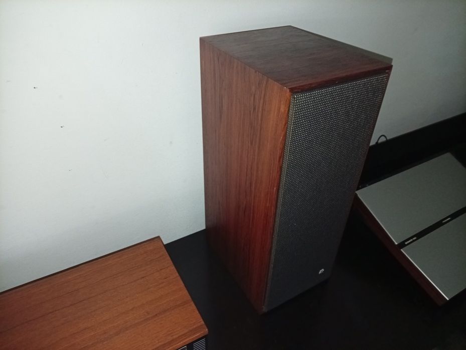 Colunas Bang Olufsen