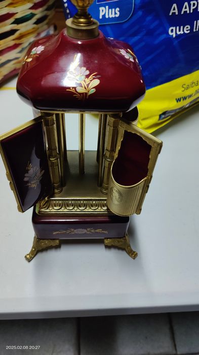 Cigarreira caixa de música vintage