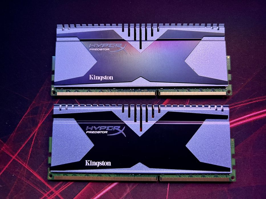 Kingston HyperX Predator DDR3 8GB (2x4GB) 2400MHz (KHX24C11T2K2/8X)