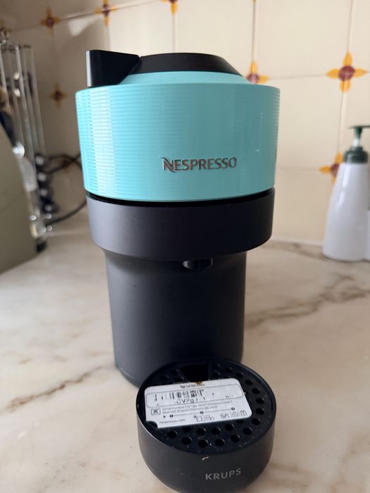 Maquina de cafe Nespresso Vertuo Nova