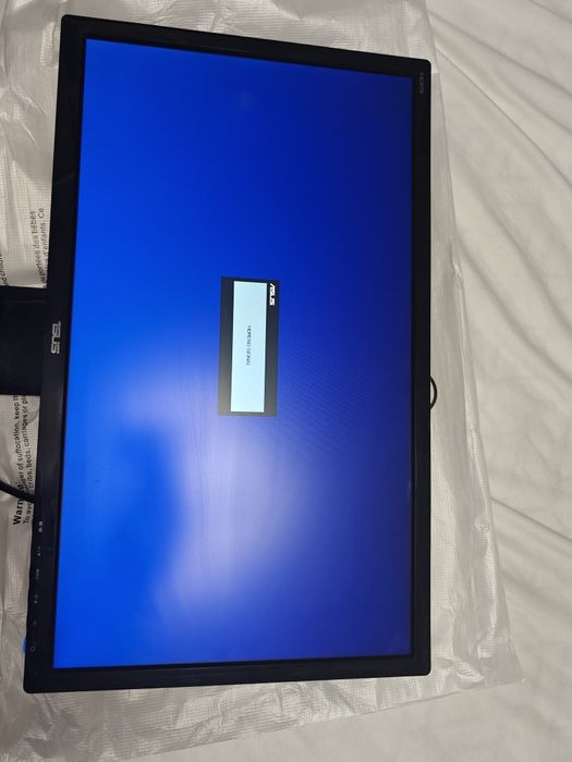 Monitor ASUS VE248HR rysy na ekranie plus przetarcie