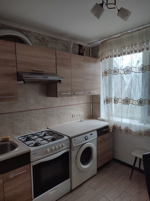 1 кімнатна квартира з ремонтом на Кулика