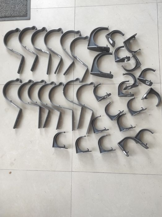 Sprzedam  część do rynien grafitowe