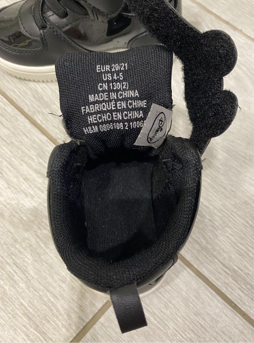 Кросівки/ботінки дитячі. H&M. EUR 20-21