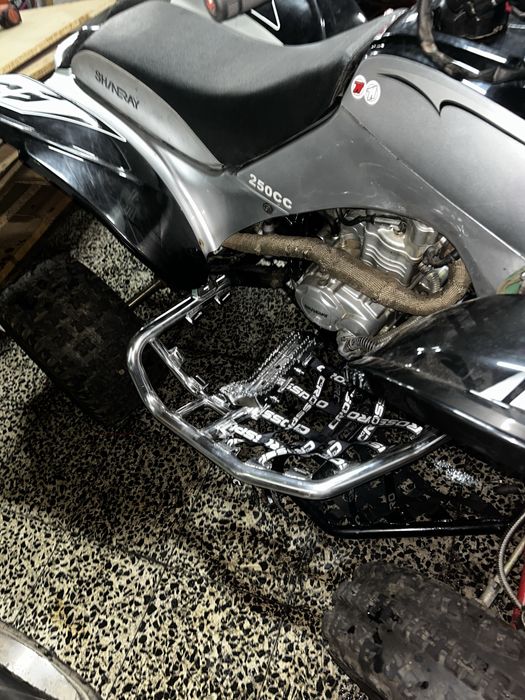 Moto 4 250cc toda restaurada