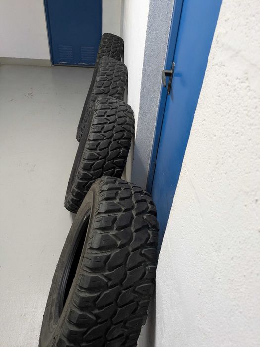Vendo 4 pneus Ecovision VI-186 MT (Mud Terrain) 245/75 R16