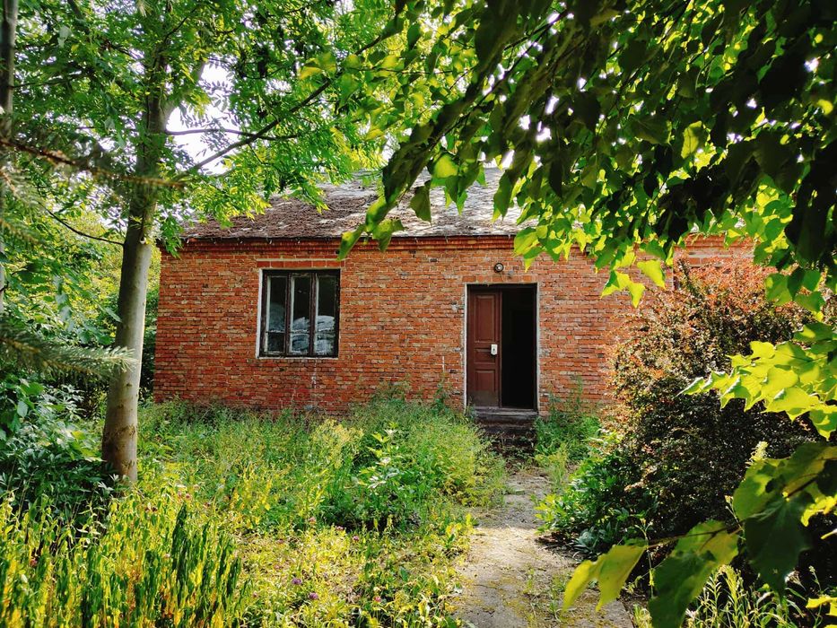 Gęś koło Parczewa działka 0,25 ha murowany dom do generalnego remontu