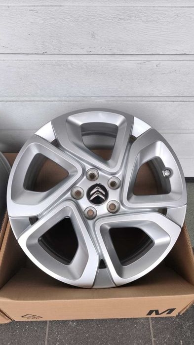 Felgi aluminiowe 17" Citroen C5X DS4 C5 Aircross PEUGEOT 5x108(OL772F)