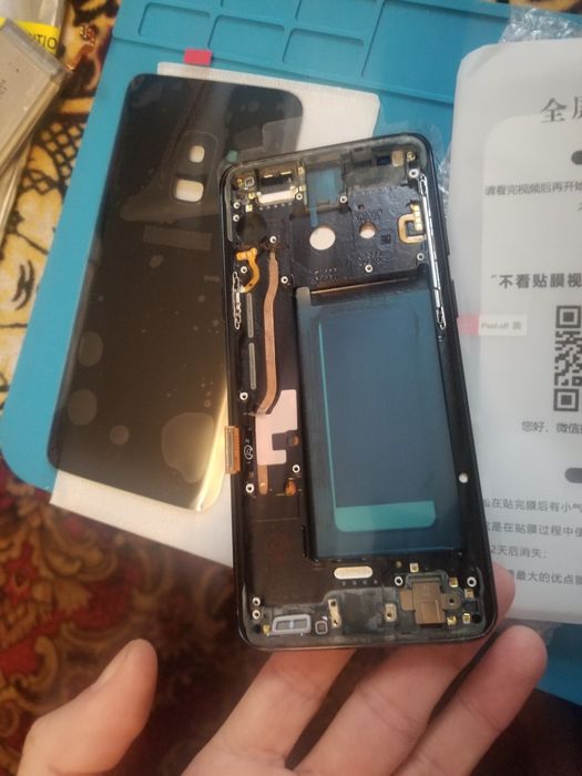 Дисплей Samsung s8plus та інші