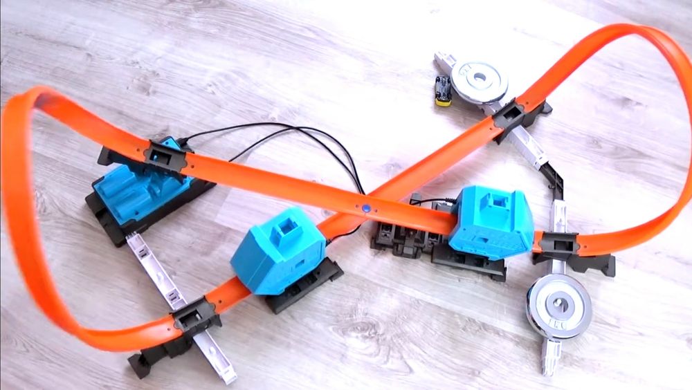 Трек Hot Wheels TB-13