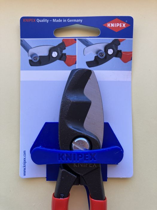 Alicate Corta cabo Knipex