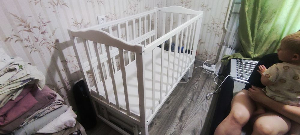 Продам дитячу кроватку, як Нова без слідів експлуатації