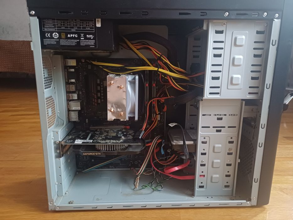 Системний блок+монітор