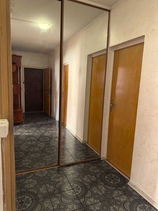 Підселення для ХЛОПЦЯ Пасічна (Делікатес) окрема кімната в 3-к