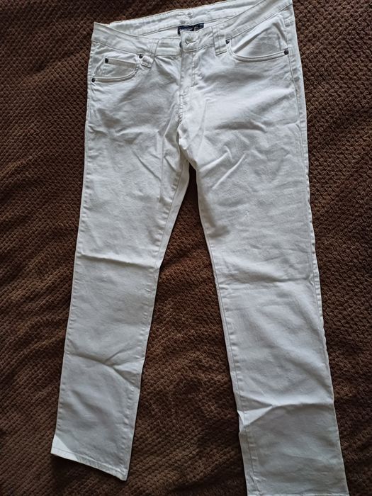 Nowe białe spodnie damskie jeansy 42/ 44