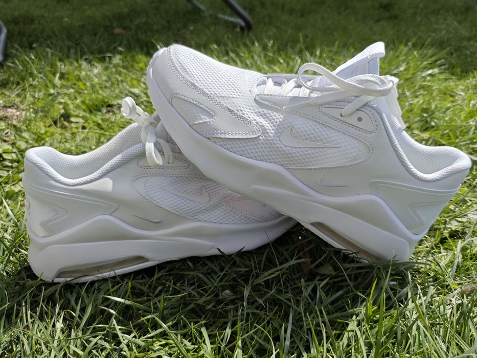 Кросівки Nike Air Max Bolt