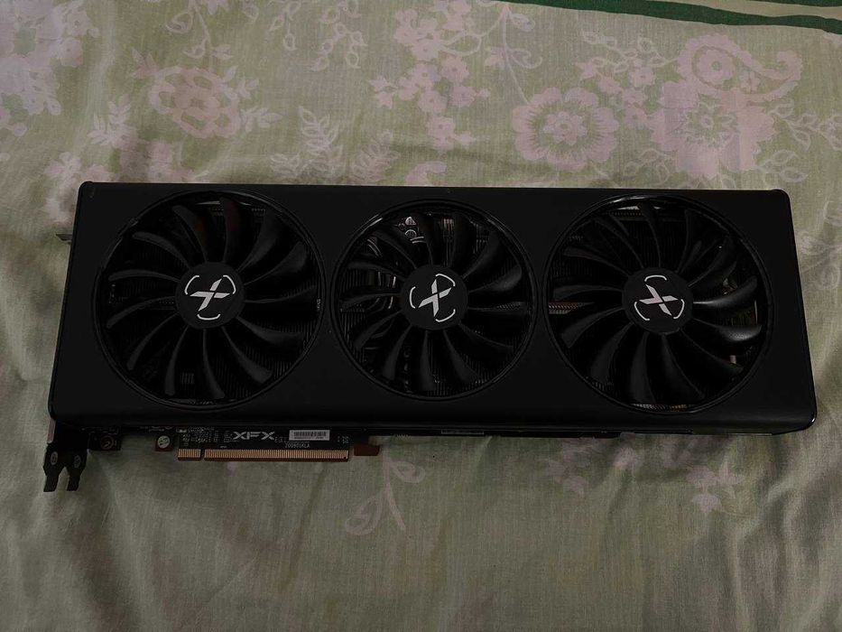 AMD Radeon RX 6800 XT Видеокарта