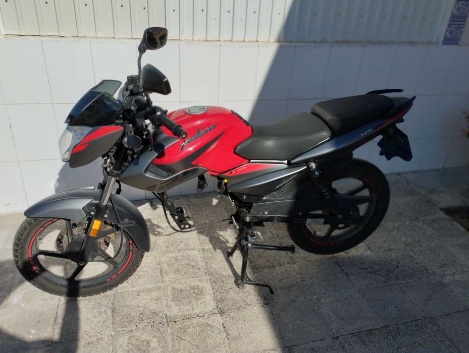 Oportunidade Bajaj: Duas pelo preço de uma