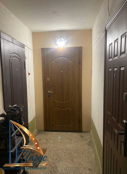 2-кімнатна на вул. Козачій 5/9