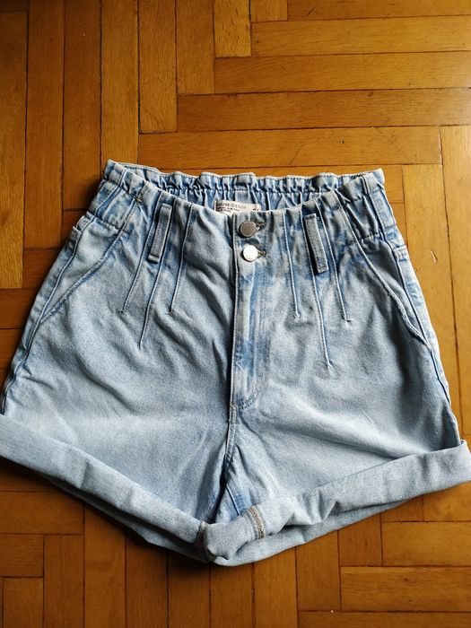 Shorty jeansowe z wysokim stanem House 36 S