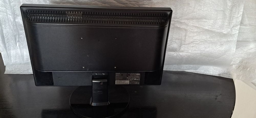 Монітор PHILIPS 192E1
