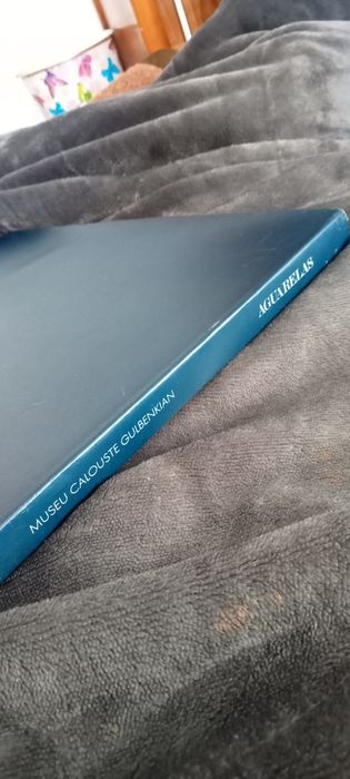 Livro de pinturas aguarela