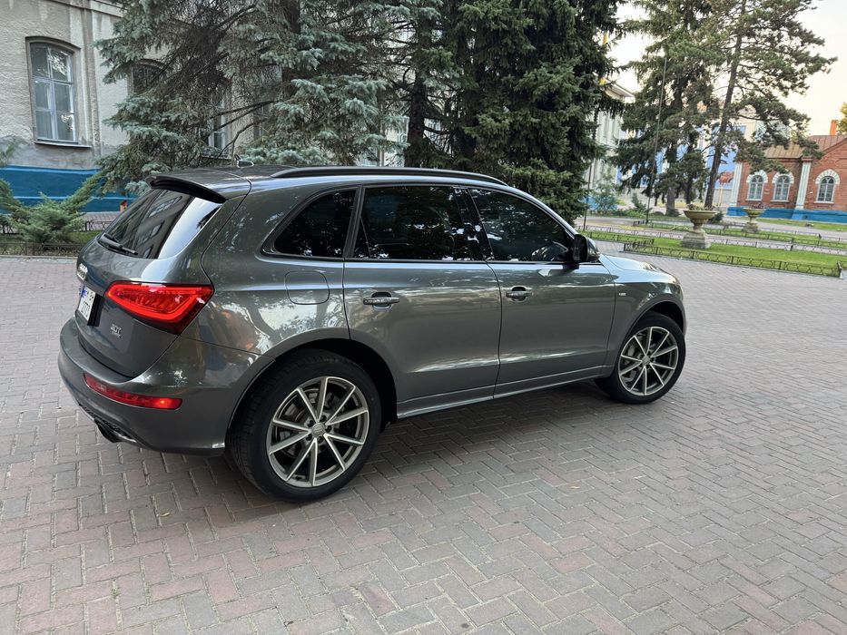 Audi q5 3.0 tfsi Sline