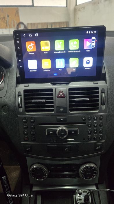 Rádio Android 14 com GPS Mercedes W204 (Artigo Novo)