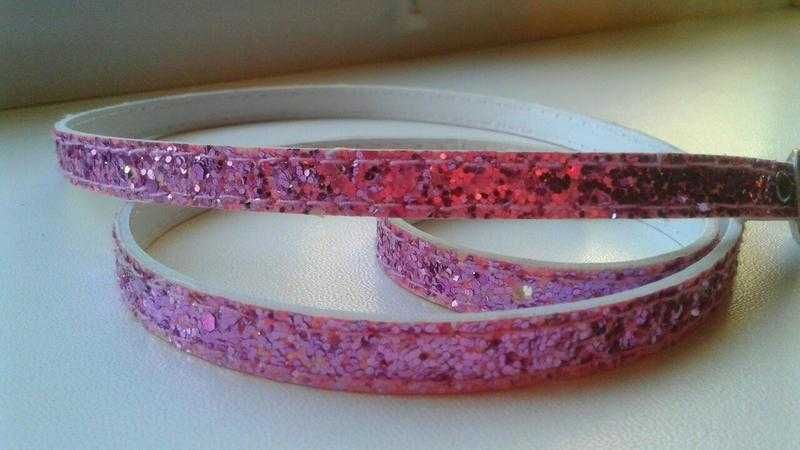 Симпатичний ремінь (пасок) в паєтках