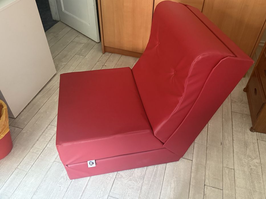 Sofa Cambalhota Vermelho