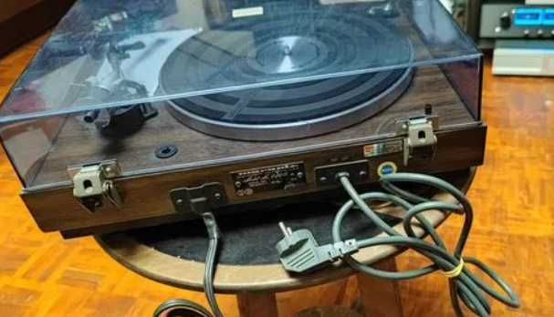 Marantz 6100, 220V