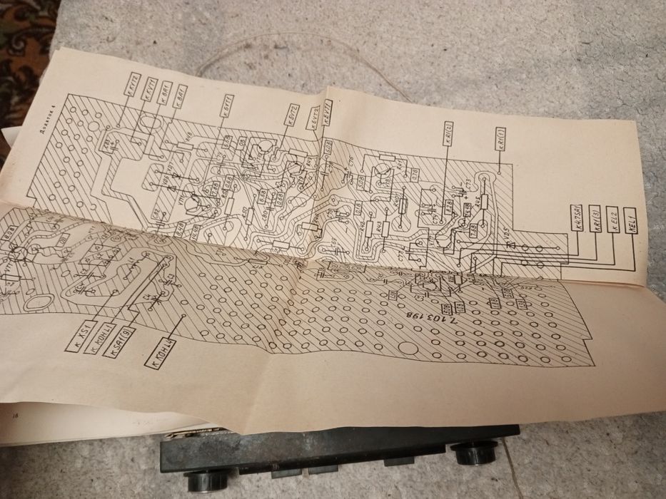 Автомобильная магнитола автомобильный радиоприемник Орбита-302