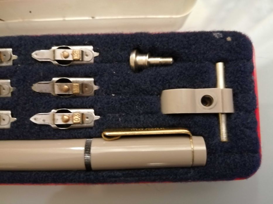 Markant  100 - pióro do kaligrafii