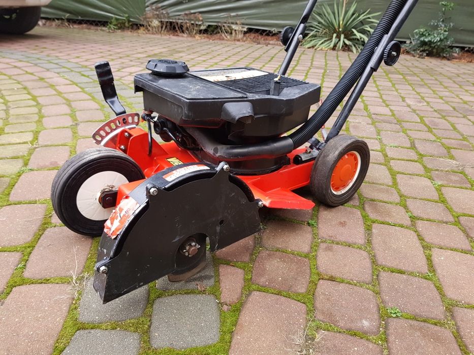 Krawedziarka spalinowa do trawnika obżynarka trawy wycinarka darni