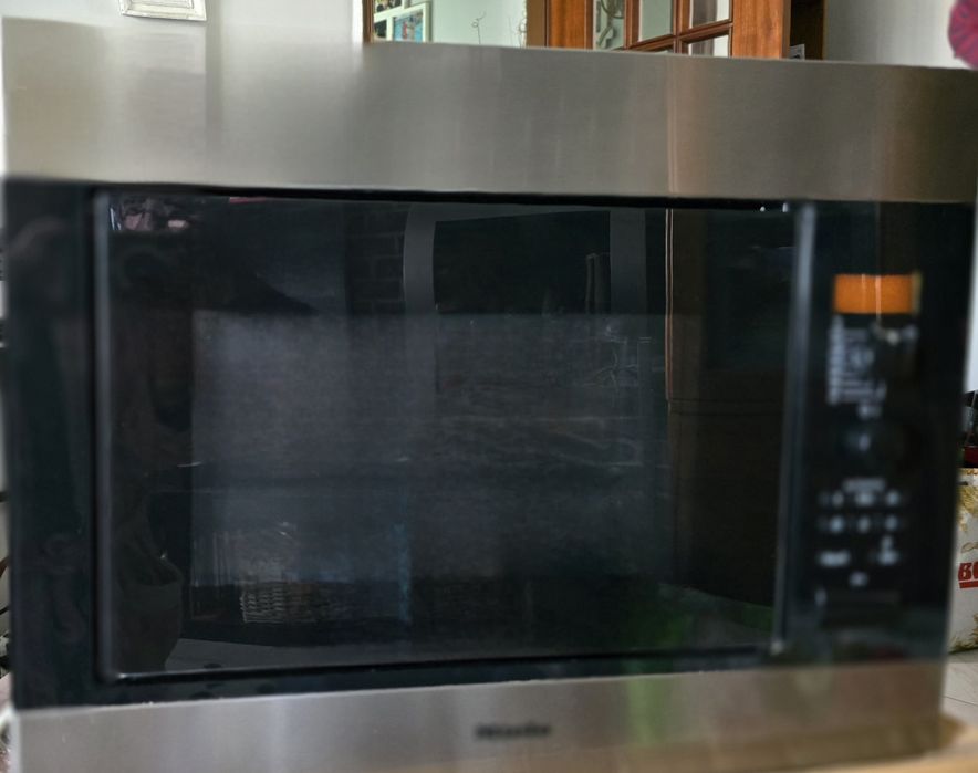 Microondas com grill -  Miele