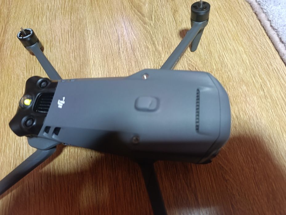 Dji Мавік 3т (4год)