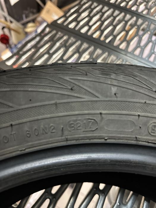 225/55r18 opony zimowe nokian