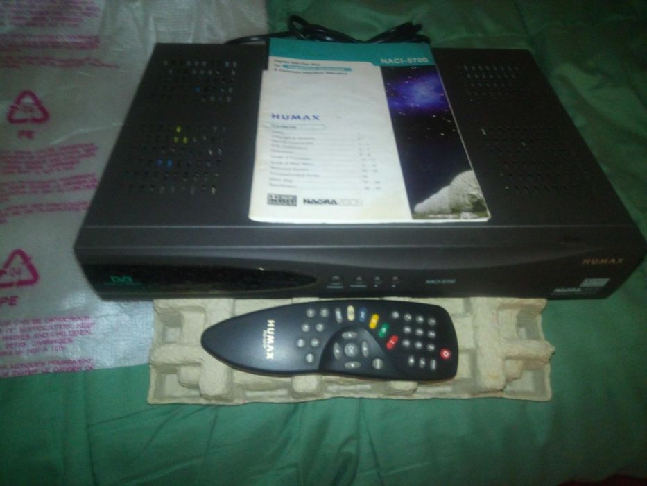 VENDO ou TROCO 7 descodificadores de satélite para CANAIS LIVRES