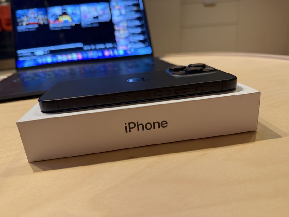 Iphone 15 pro 128gb czarny + gratis
