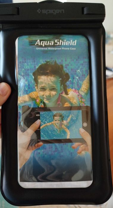 Vendo capa impermeável para telemóvel