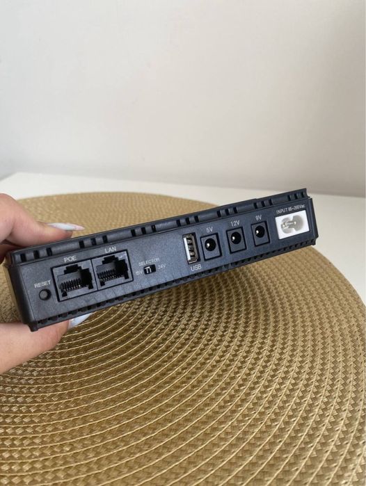 Упс для роутера 10400ампер 12/9/5вольт UPS