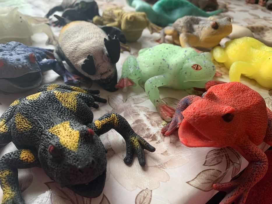 Ходунки дитячі,вожді, поводок.