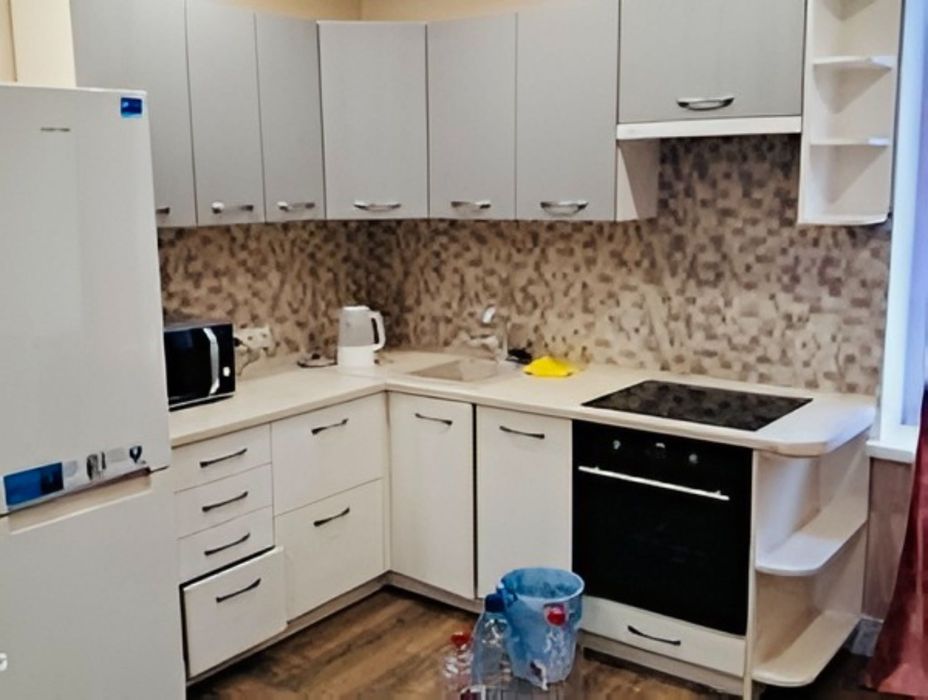 Квартира-студія на Богатирській 30-А