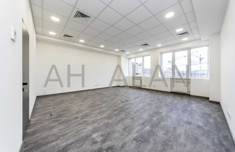 Оренда офісу, Поділ, Контрактова площа 8 хв, без%