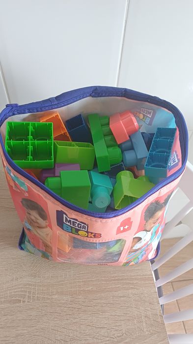 Mala de Blocos de Construção Mega Bloks (1-5 anos)