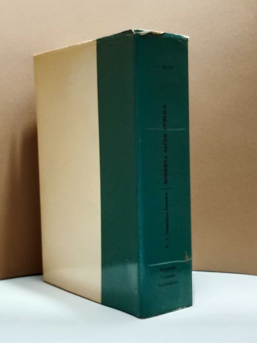 “ Moderna Saúde Pública ” de F. A. Gonçalves Ferreira