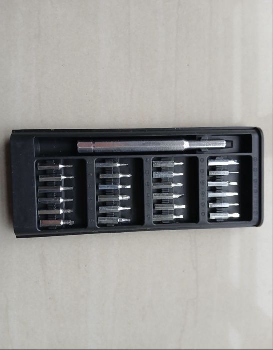 Zestaw wkrętaków precyzyjnych