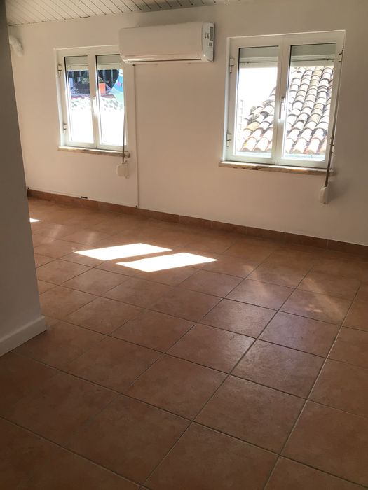 moradia em banda T2 a venda em Paul Covilhã
