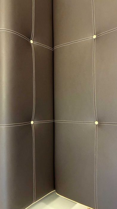 Sofá castanho 2 lugares