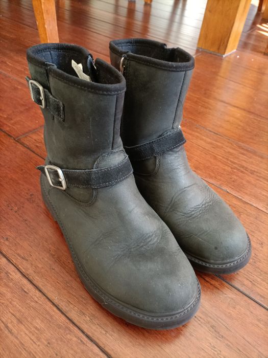 Buty zimowe, traperki UGG rozm. 35